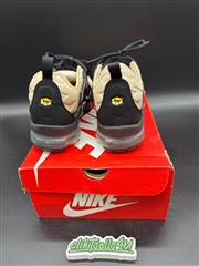 Nike Air VaporMax Plus BLACK/ BEIGE SZ 9.5 USED RE0825OY